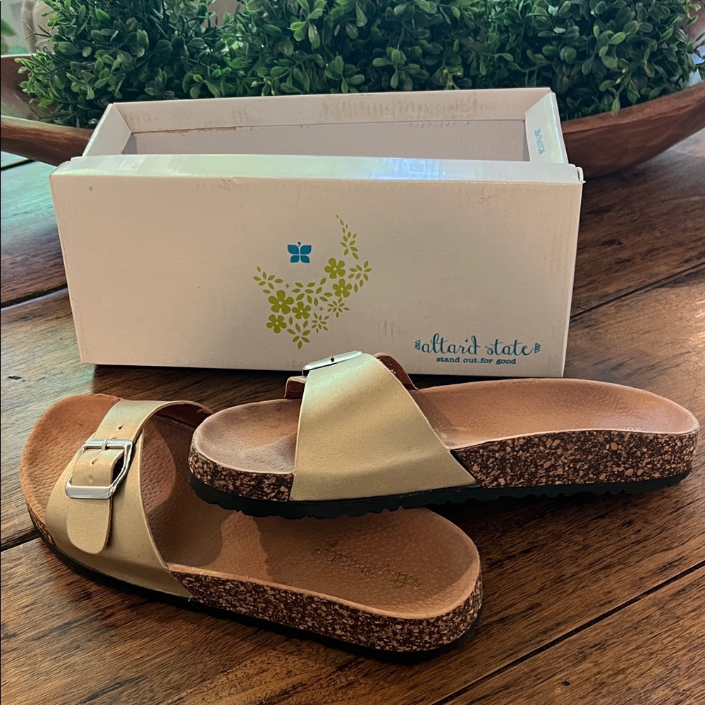 Altar’d State Audrina Gold Buckle Sandals.  Size 39